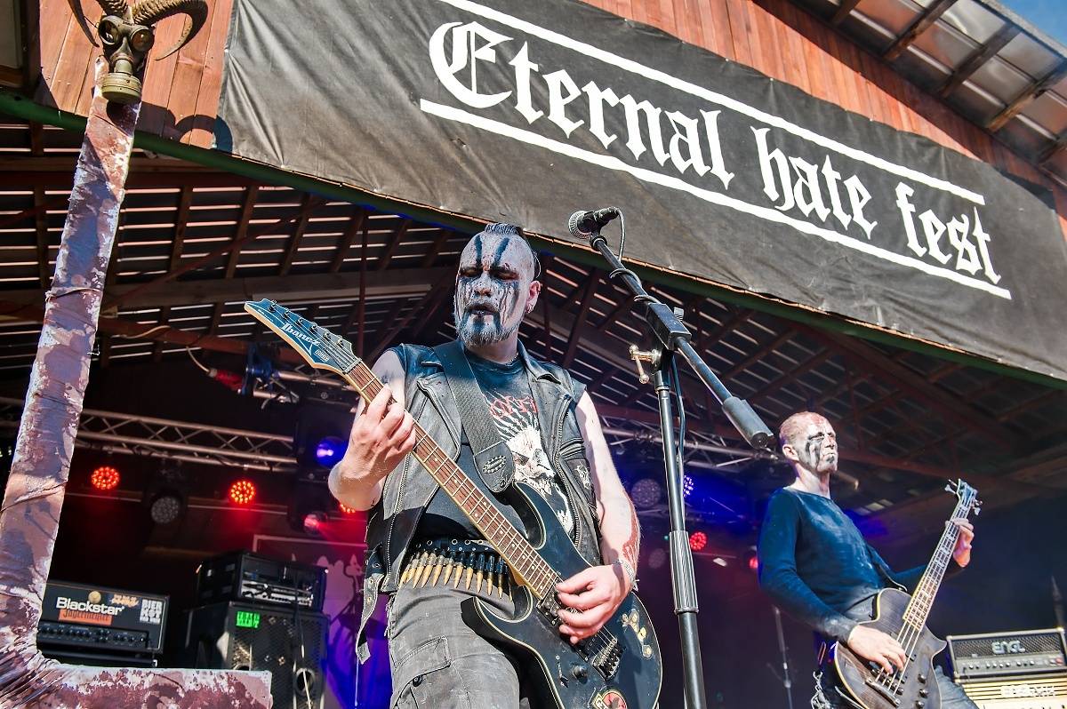 Nýrsko zahalila temnota. Eternal Hate Fest přivítal Hornu, Infernal War, Luctus nebo Black Raptus