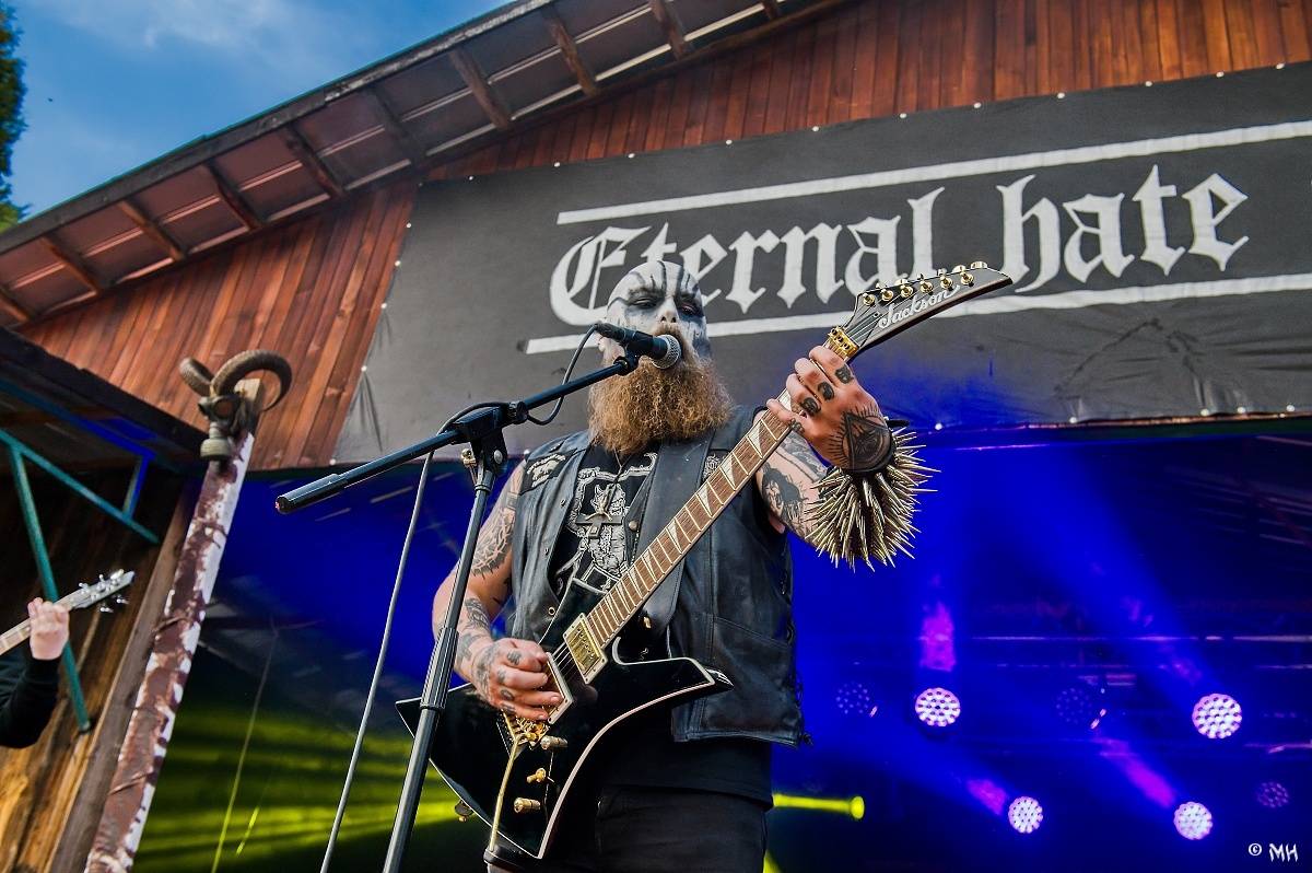 Nýrsko zahalila temnota. Eternal Hate Fest přivítal Hornu, Infernal War, Luctus nebo Black Raptus