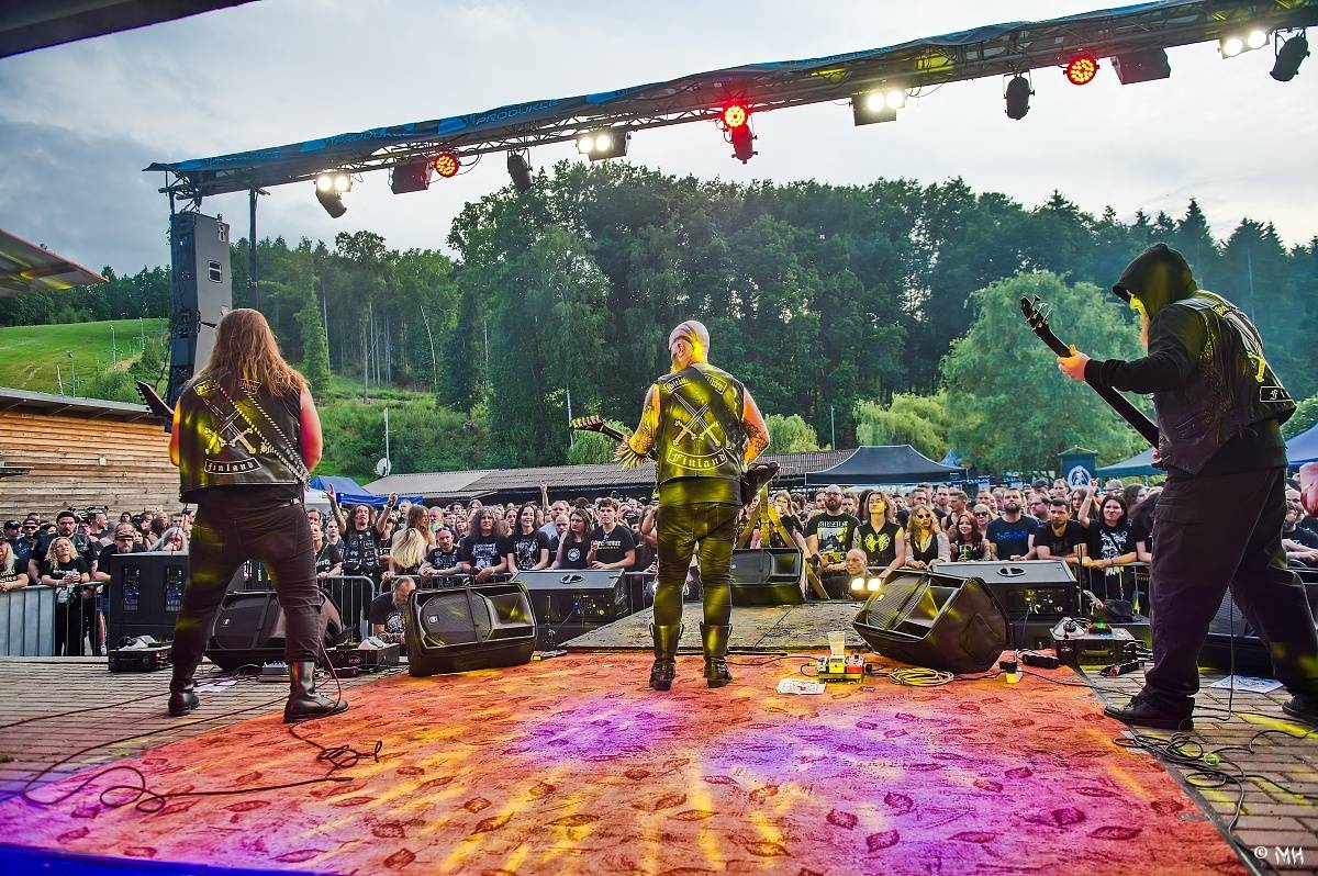 Nýrsko zahalila temnota. Eternal Hate Fest přivítal Hornu, Infernal War, Luctus nebo Black Raptus