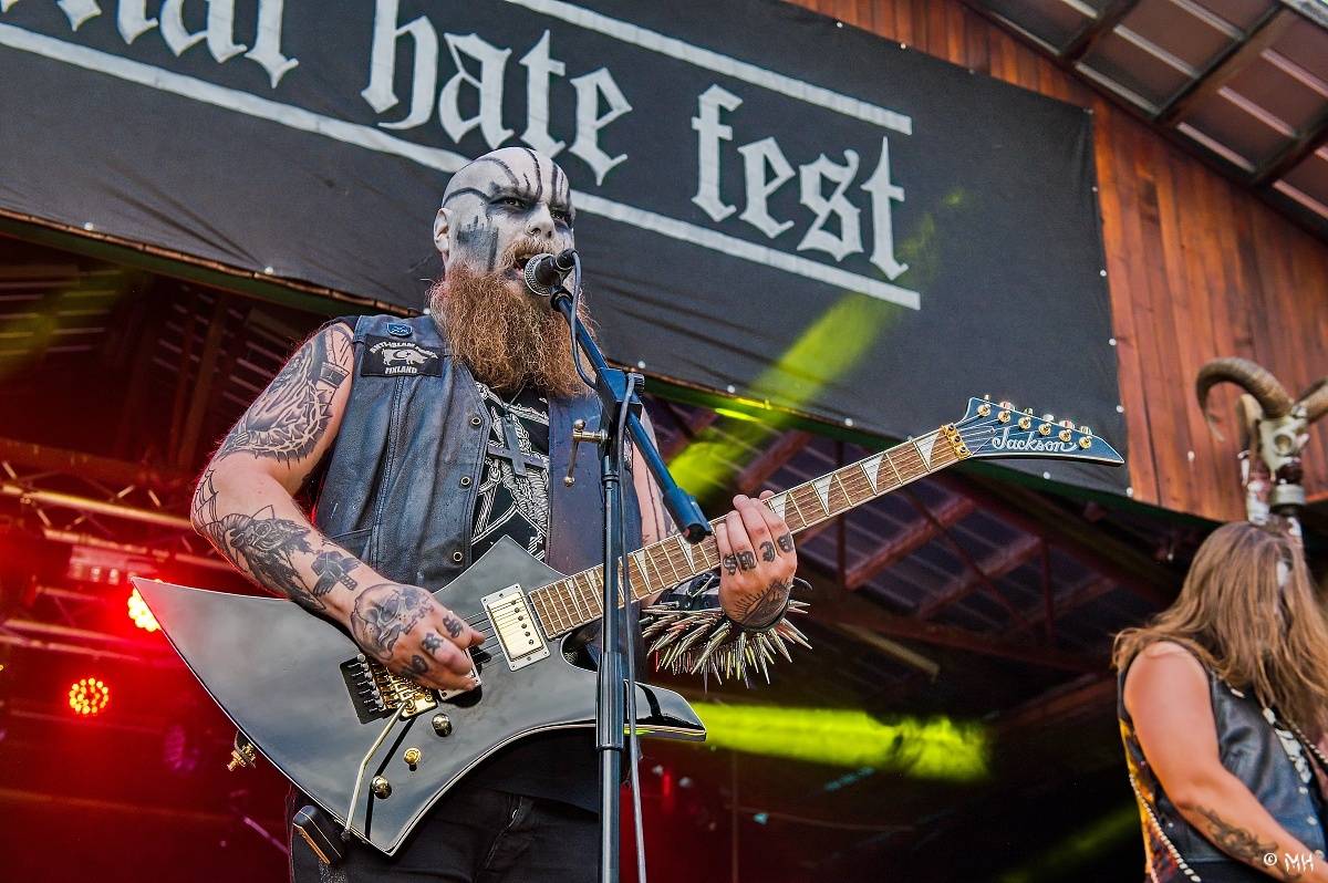 Nýrsko zahalila temnota. Eternal Hate Fest přivítal Hornu, Infernal War, Luctus nebo Black Raptus