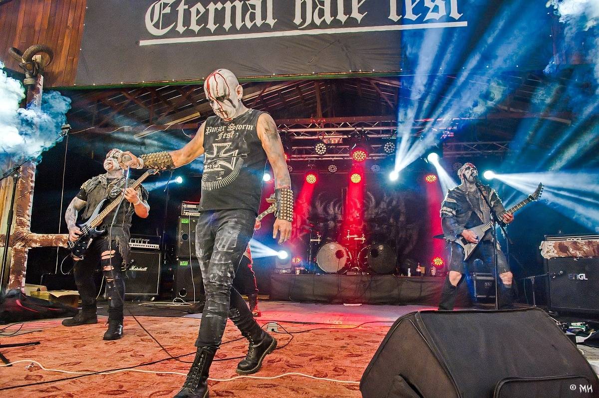 Nýrsko zahalila temnota. Eternal Hate Fest přivítal Hornu, Infernal War, Luctus nebo Black Raptus