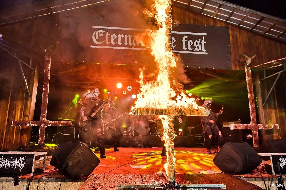 Nýrsko zahalila temnota. Eternal Hate Fest přivítal Hornu, Infernal War, Luctus nebo Black Raptus