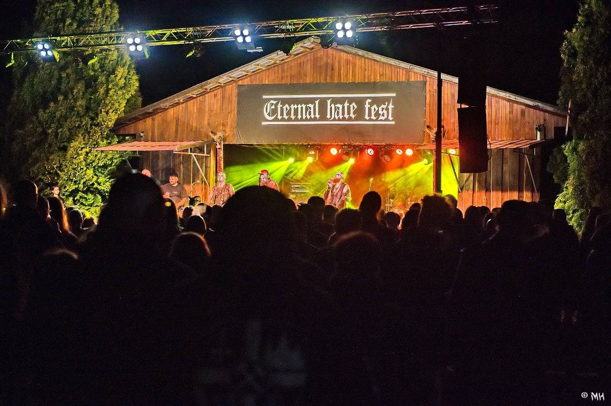 Nýrsko zahalila temnota. Eternal Hate Fest přivítal Hornu, Infernal War, Luctus nebo Black Raptus