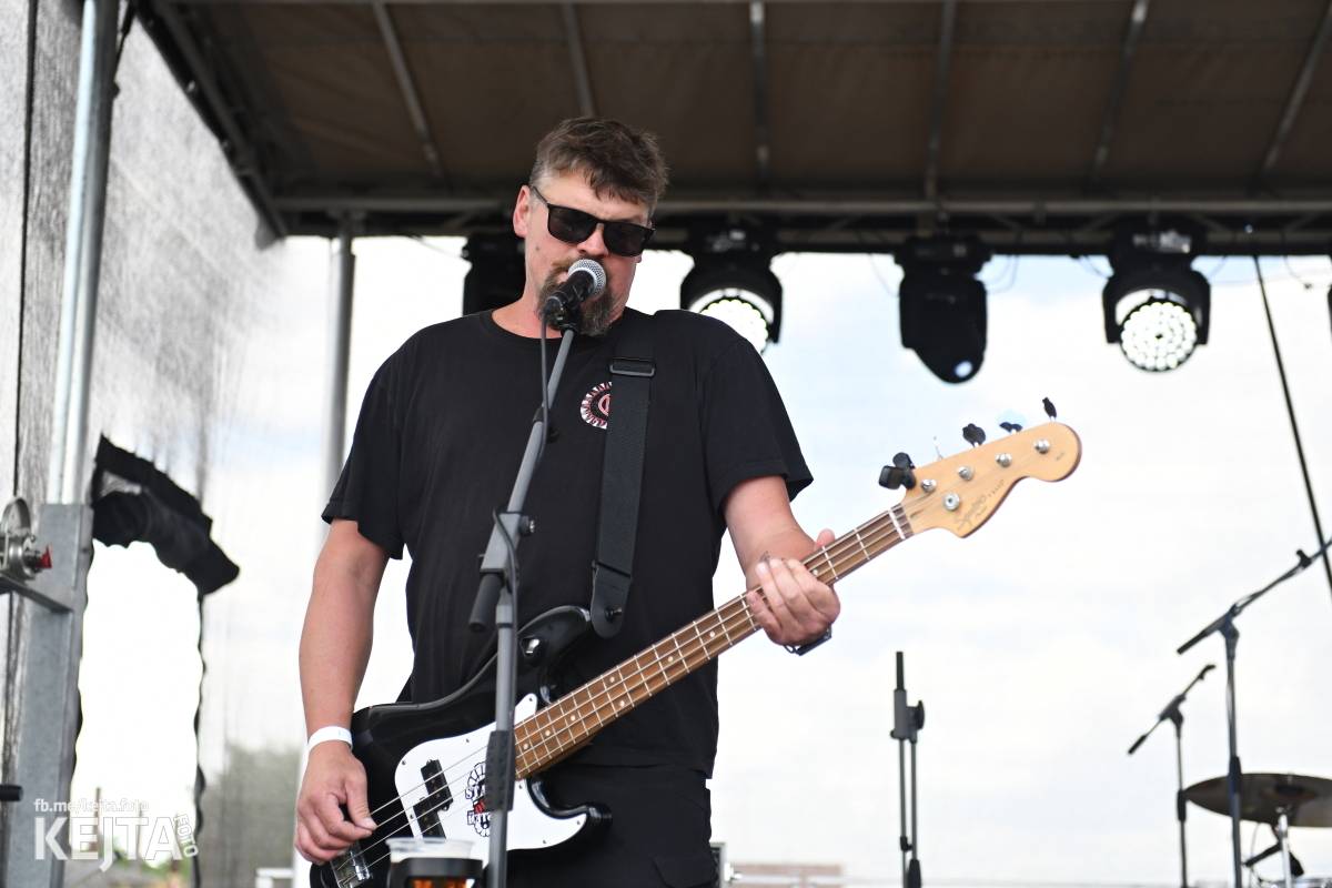 První ročník Festu a půl je za námi. Zakončili ho Stamp Out System, Kozičky i Rumble Ansamble