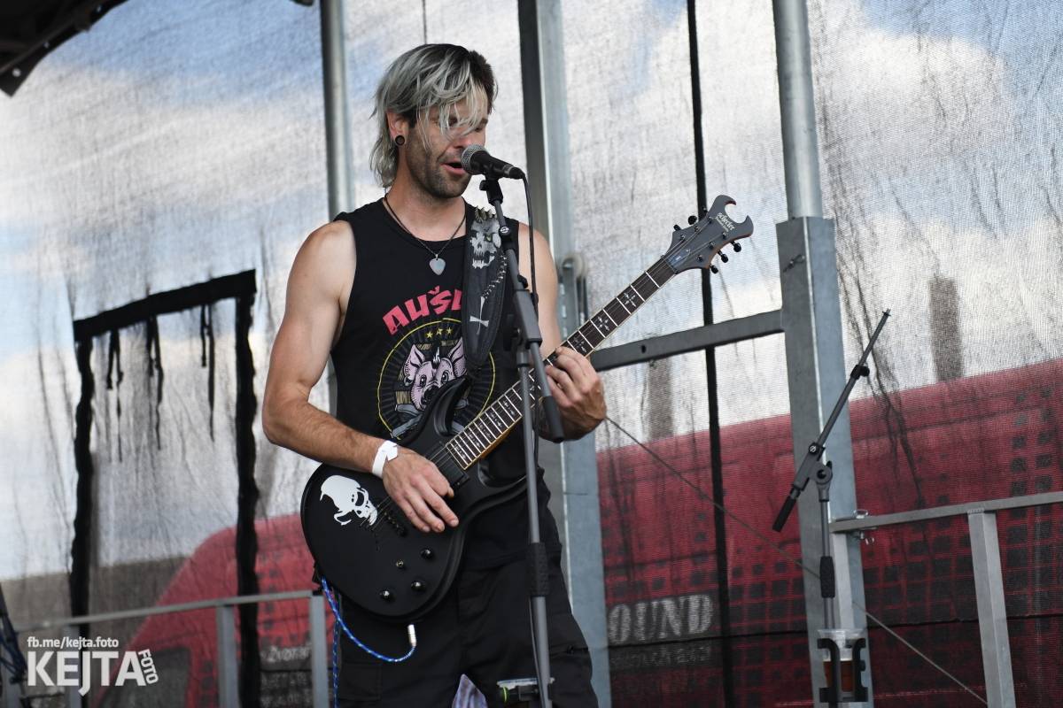 První ročník Festu a půl je za námi. Zakončili ho Stamp Out System, Kozičky i Rumble Ansamble