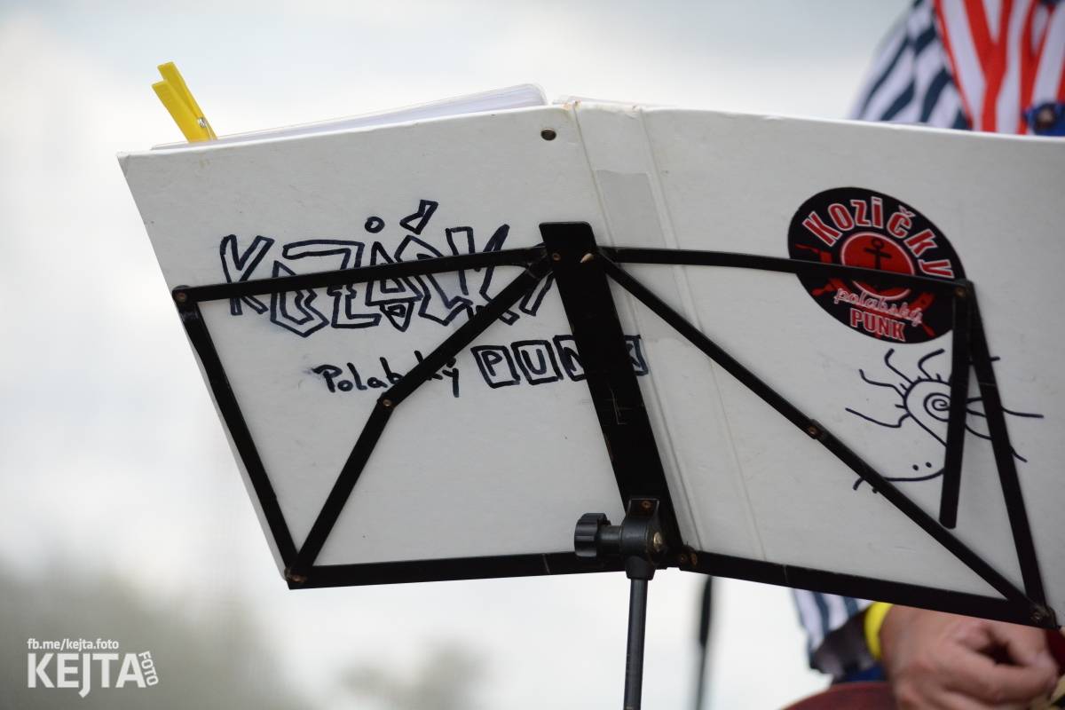 První ročník Festu a půl je za námi. Zakončili ho Stamp Out System, Kozičky i Rumble Ansamble