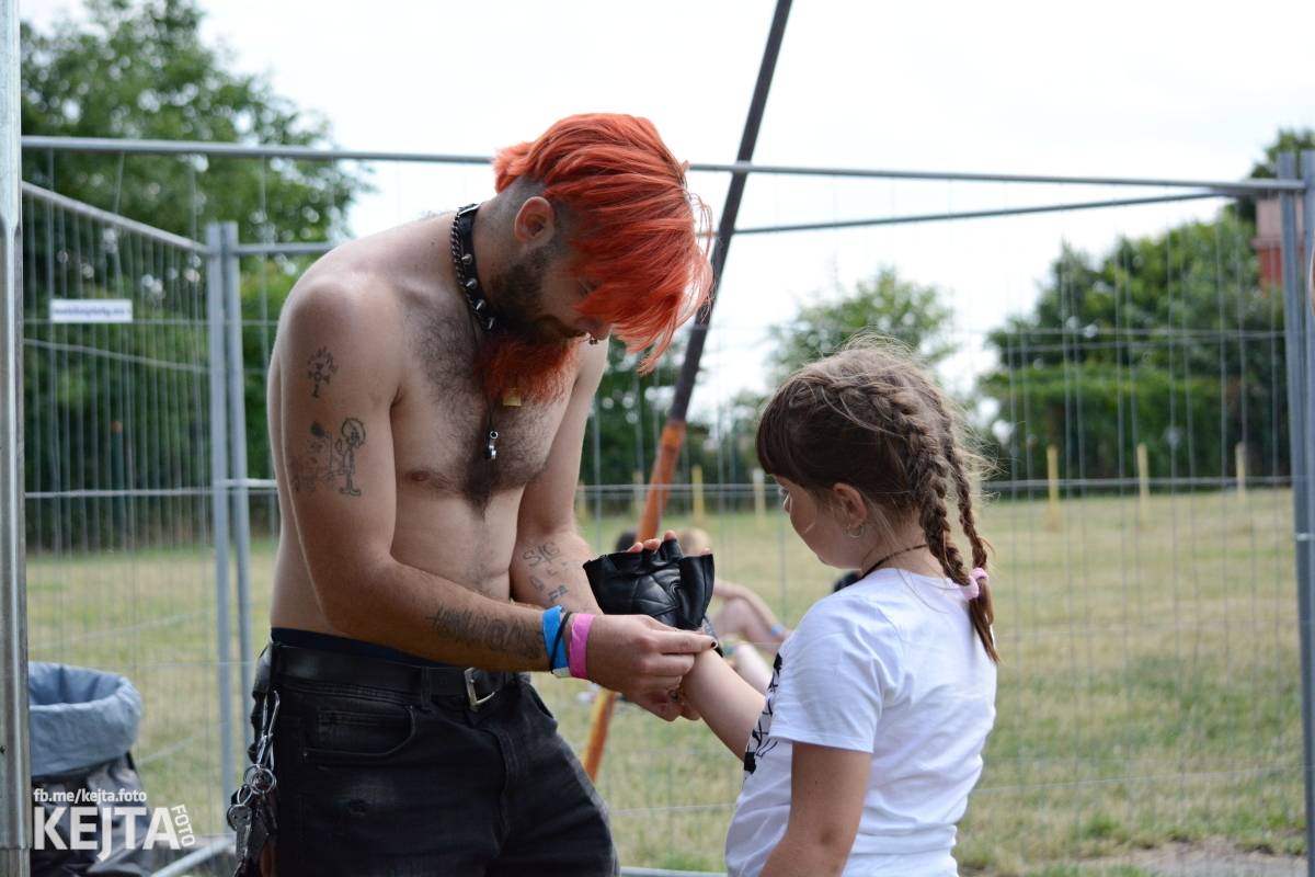 První ročník Festu a půl je za námi. Zakončili ho Stamp Out System, Kozičky i Rumble Ansamble