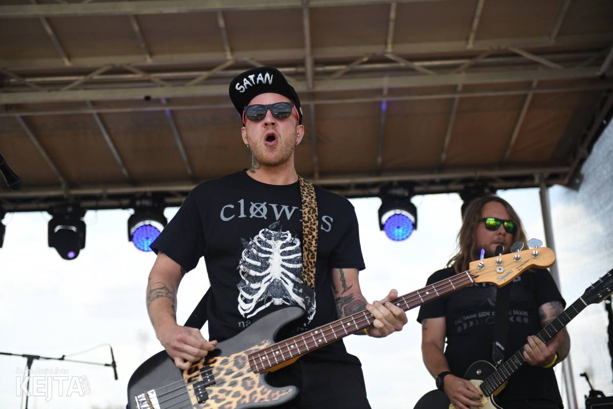 První ročník Festu a půl je za námi. Zakončili ho Stamp Out System, Kozičky i Rumble Ansamble