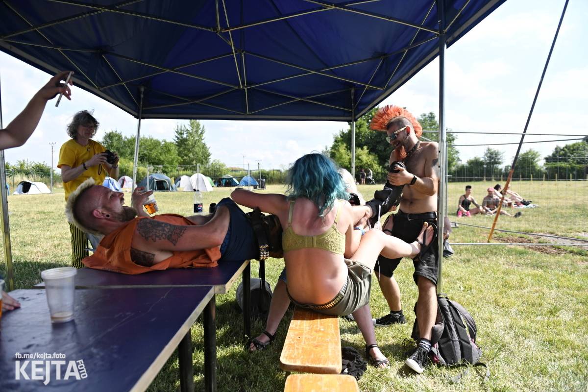 První ročník Festu a půl je za námi. Zakončili ho Stamp Out System, Kozičky i Rumble Ansamble