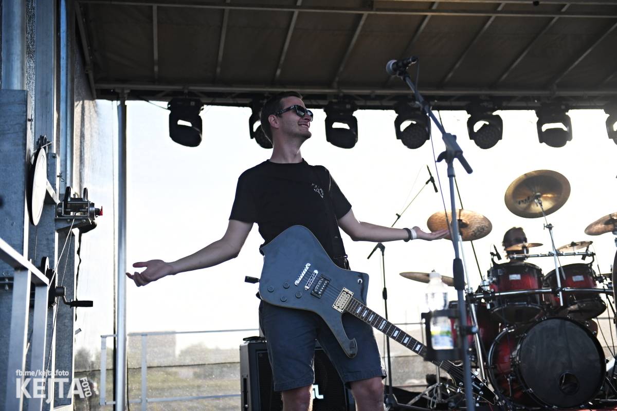 První ročník Festu a půl je za námi. Zakončili ho Stamp Out System, Kozičky i Rumble Ansamble