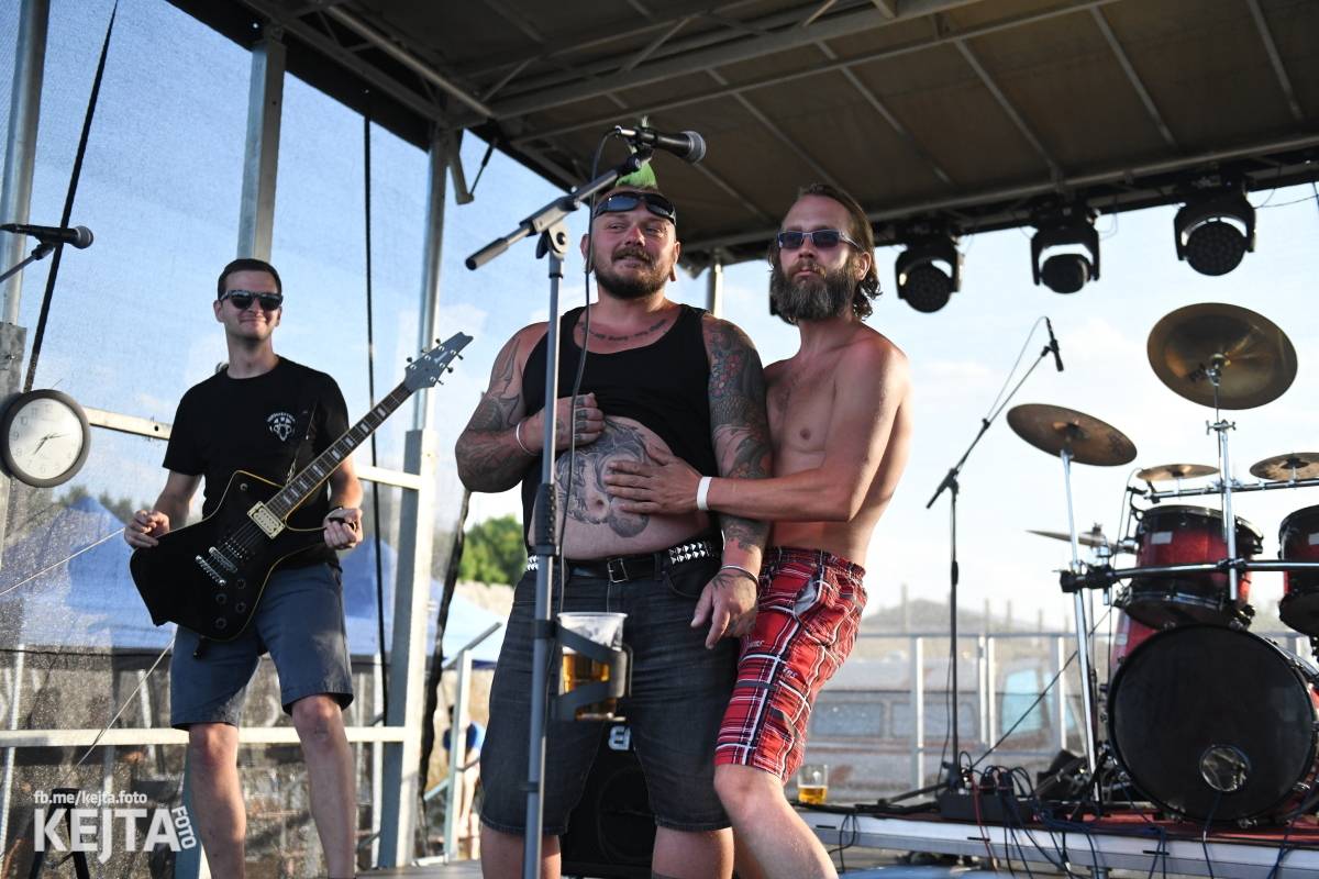 První ročník Festu a půl je za námi. Zakončili ho Stamp Out System, Kozičky i Rumble Ansamble