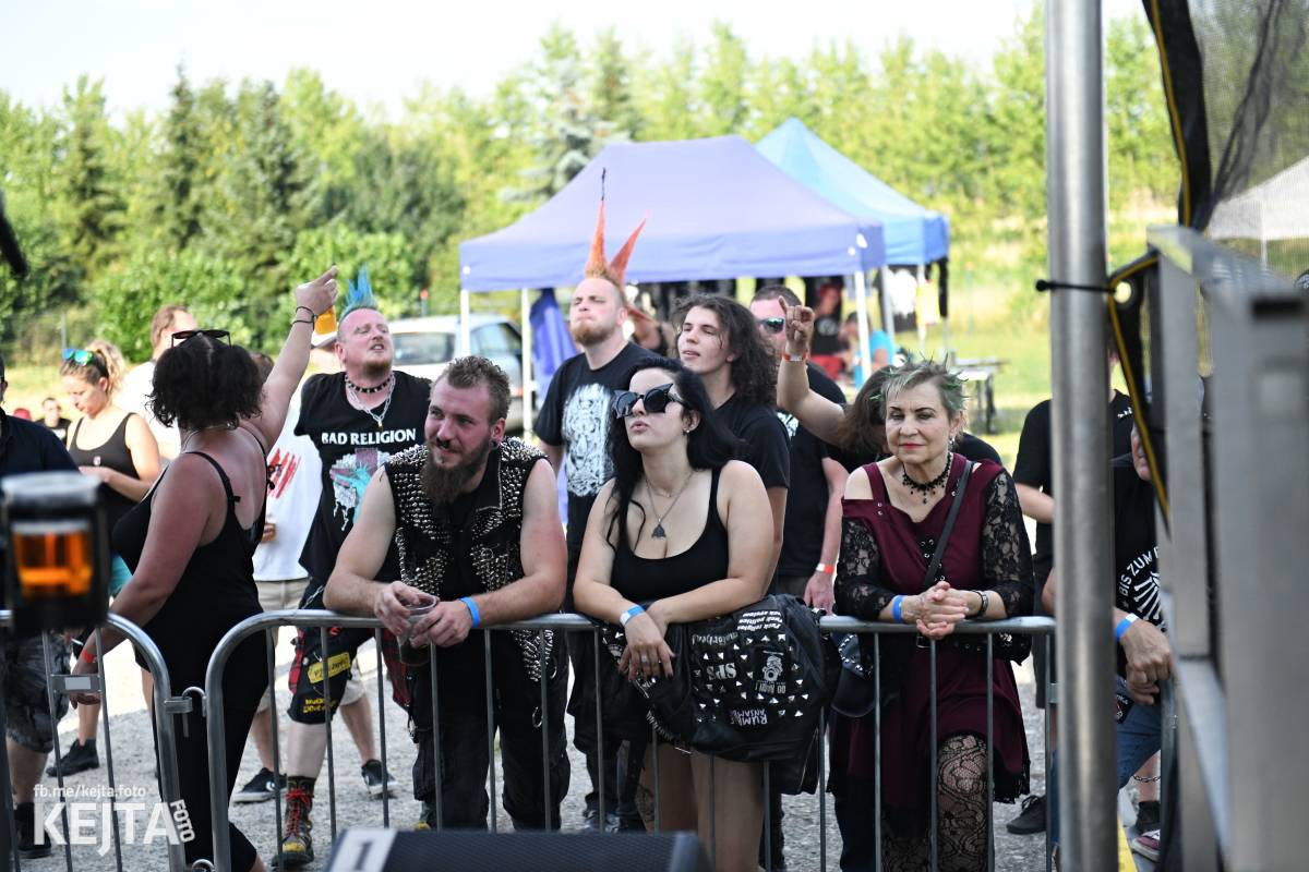 První ročník Festu a půl je za námi. Zakončili ho Stamp Out System, Kozičky i Rumble Ansamble