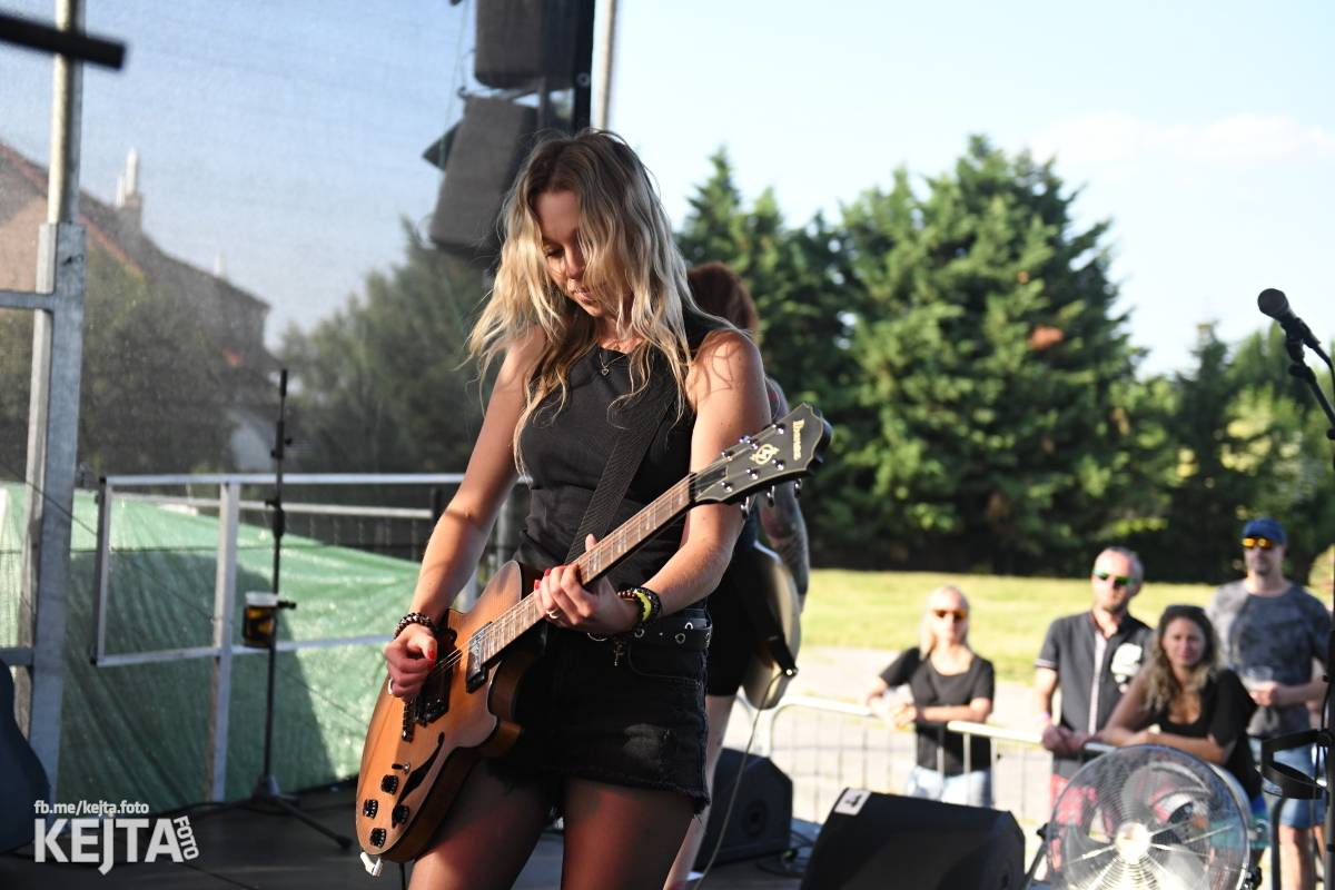 První ročník Festu a půl je za námi. Zakončili ho Stamp Out System, Kozičky i Rumble Ansamble