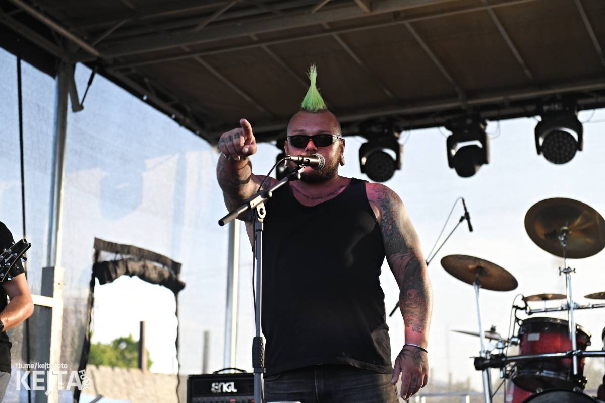 První ročník Festu a půl je za námi. Zakončili ho Stamp Out System, Kozičky i Rumble Ansamble