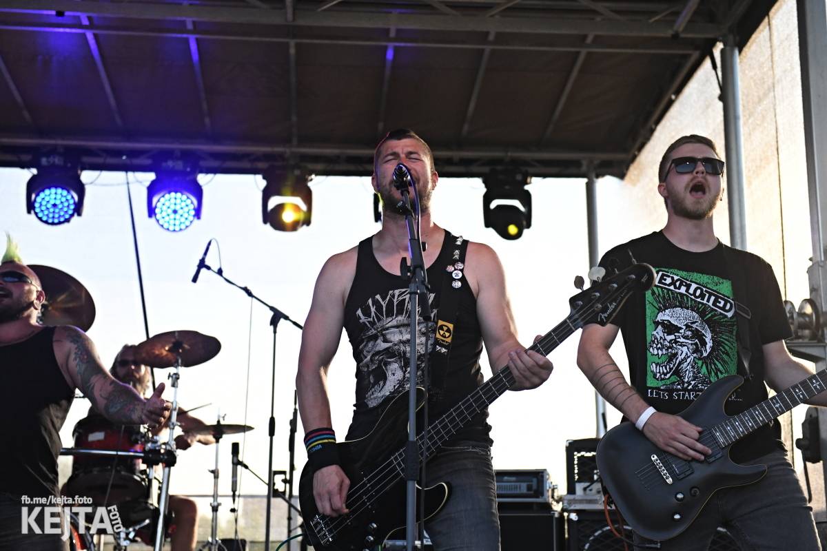 První ročník Festu a půl je za námi. Zakončili ho Stamp Out System, Kozičky i Rumble Ansamble