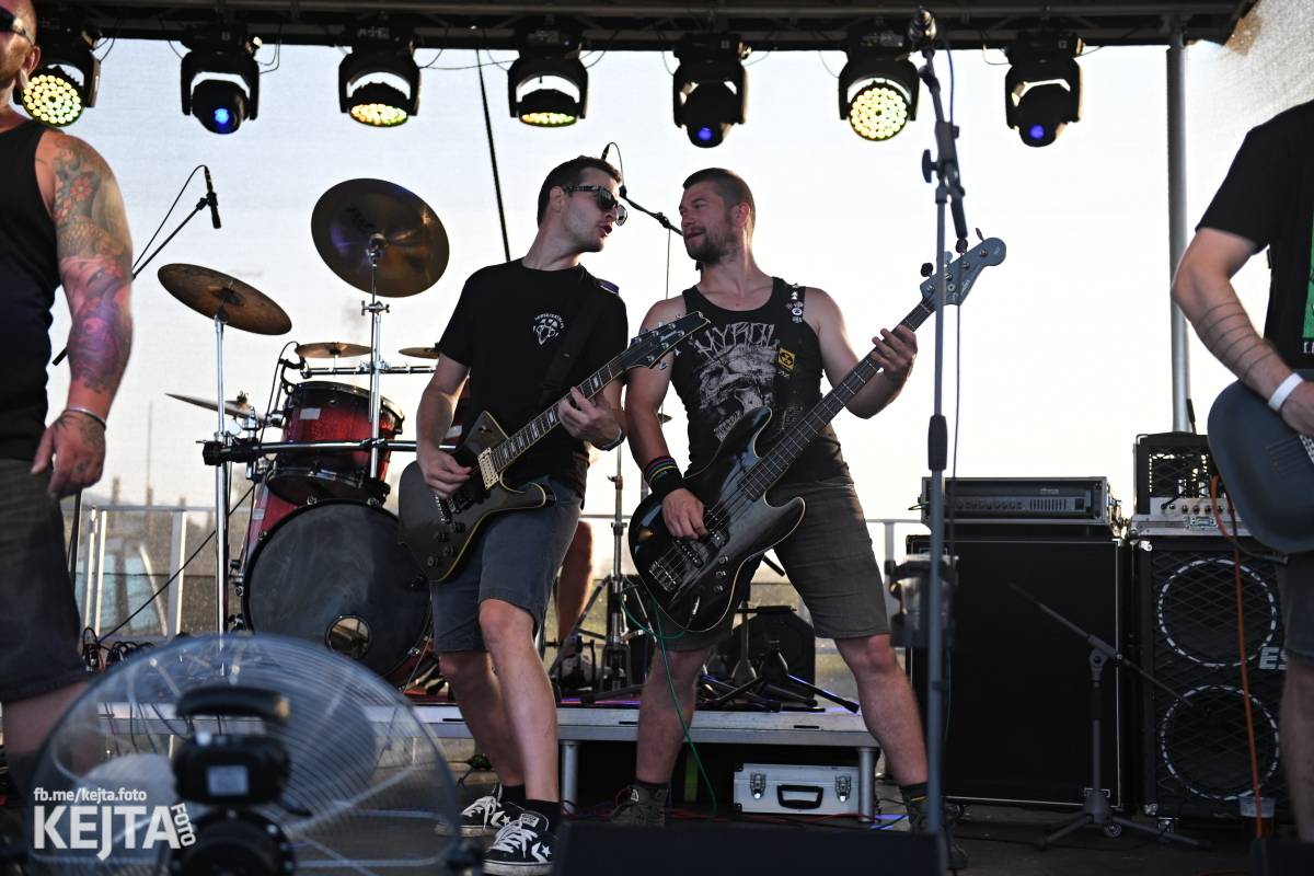 První ročník Festu a půl je za námi. Zakončili ho Stamp Out System, Kozičky i Rumble Ansamble