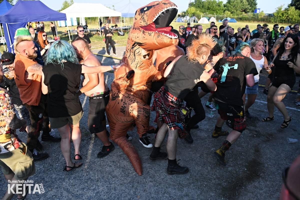 První ročník Festu a půl je za námi. Zakončili ho Stamp Out System, Kozičky i Rumble Ansamble