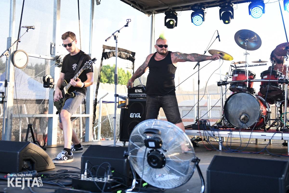 První ročník Festu a půl je za námi. Zakončili ho Stamp Out System, Kozičky i Rumble Ansamble