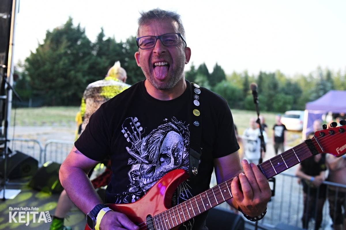 První ročník Festu a půl je za námi. Zakončili ho Stamp Out System, Kozičky i Rumble Ansamble