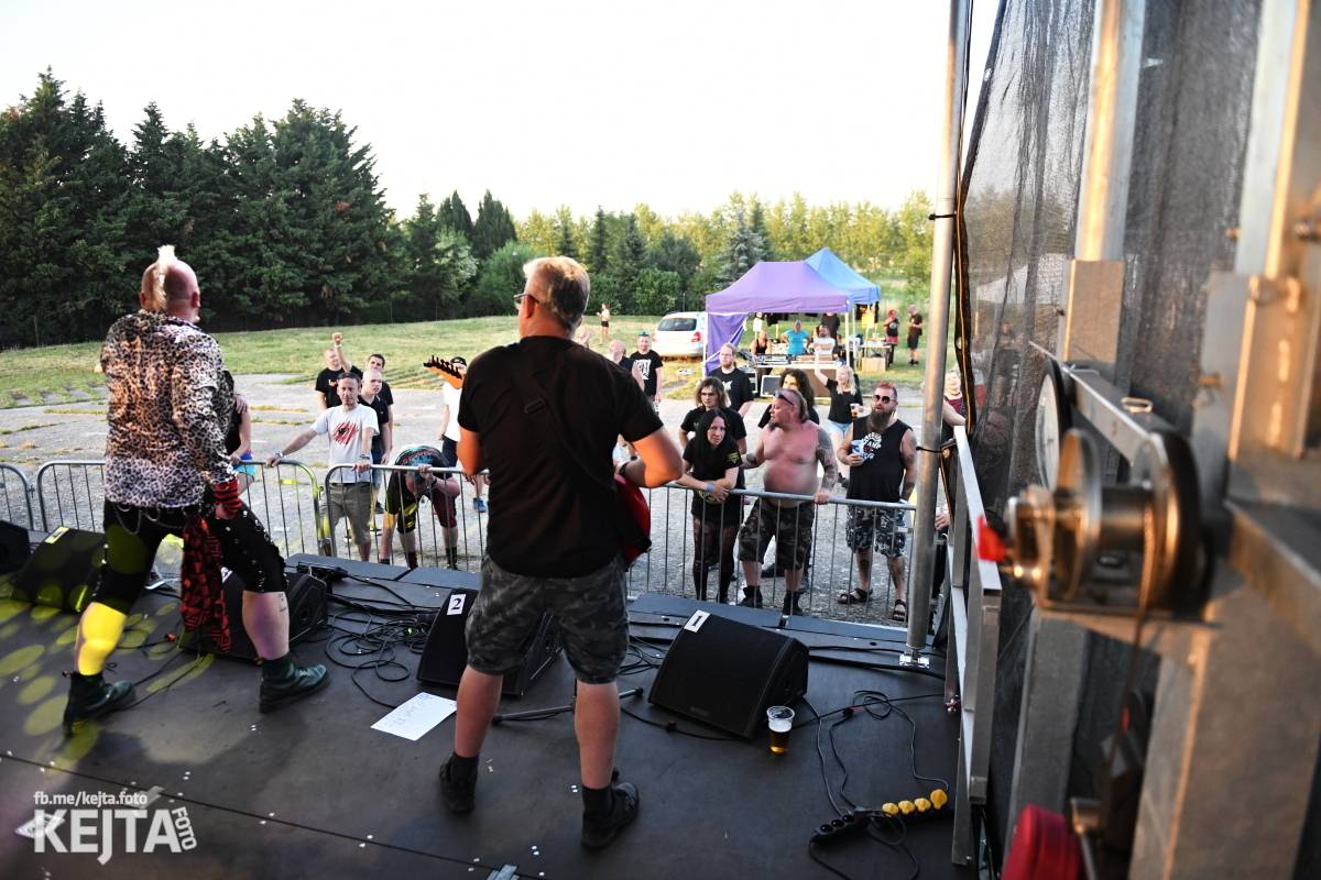 První ročník Festu a půl je za námi. Zakončili ho Stamp Out System, Kozičky i Rumble Ansamble