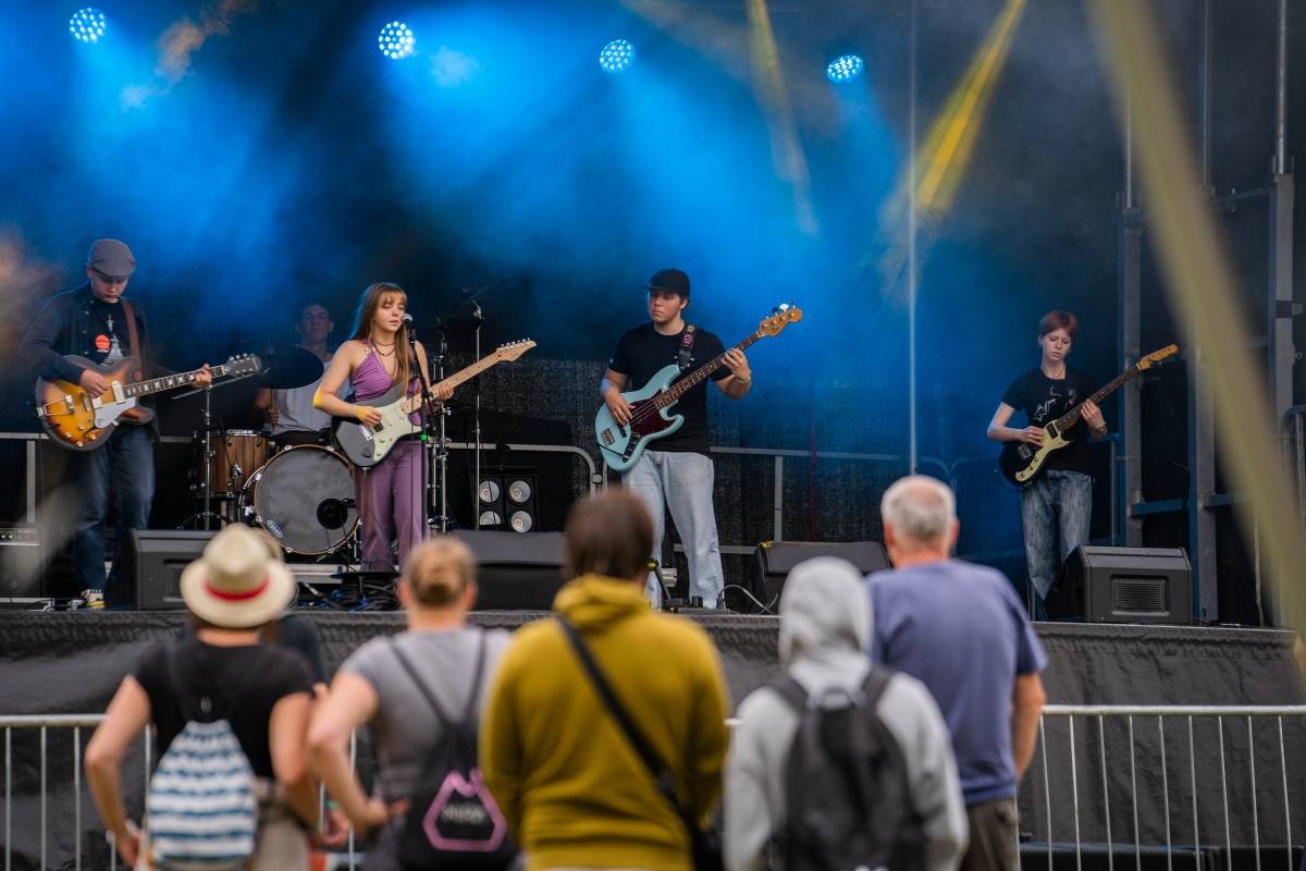 Olympic převzal na Benátské! zlatou desku, Boney M pobláznili tisíce návštěvníků 
