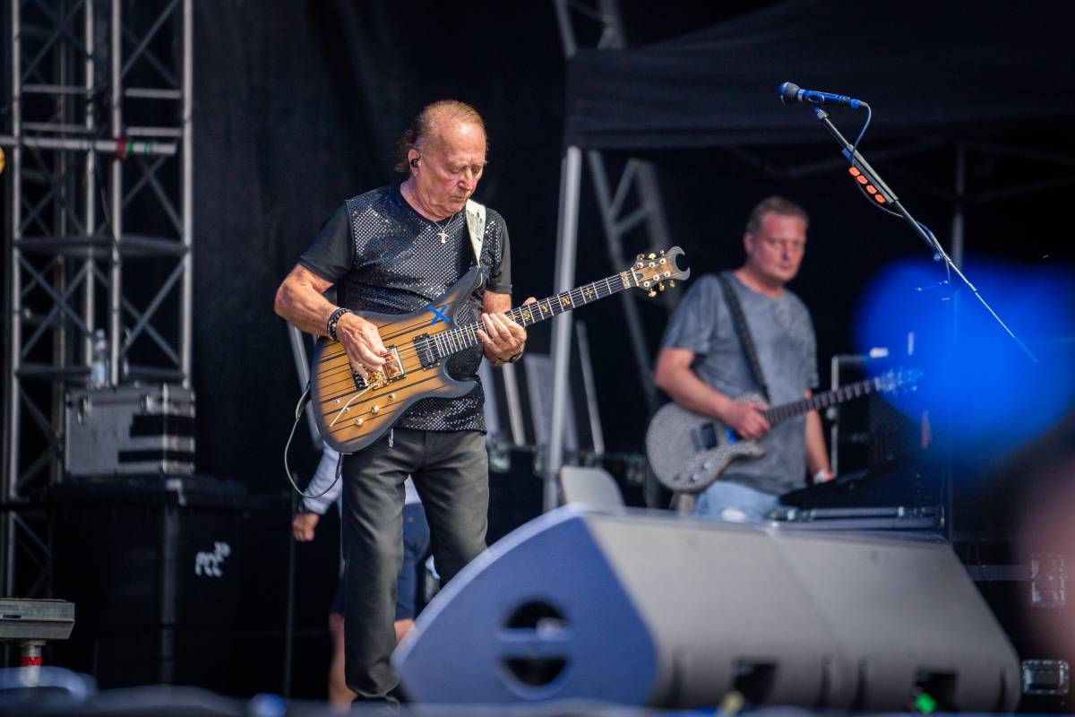 Olympic převzal na Benátské! zlatou desku, Boney M pobláznili tisíce návštěvníků 