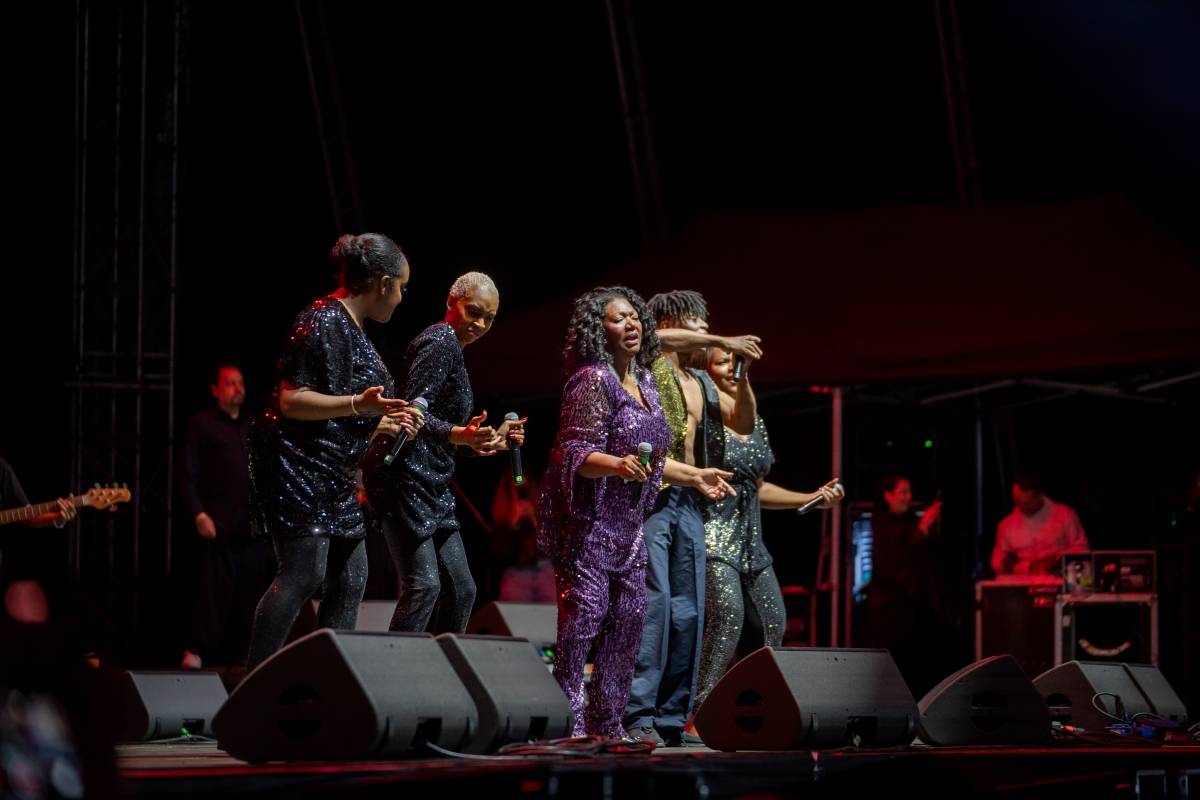 Olympic převzal na Benátské! zlatou desku, Boney M pobláznili tisíce návštěvníků 