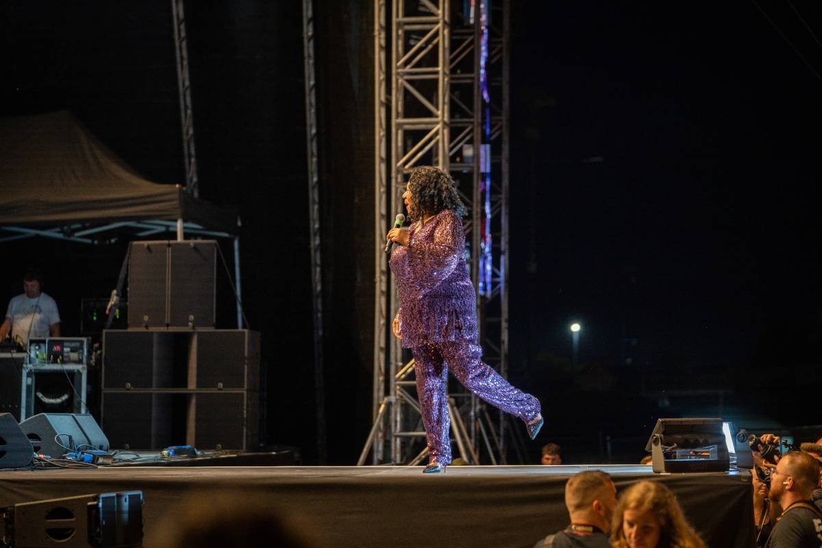 Olympic převzal na Benátské! zlatou desku, Boney M pobláznili tisíce návštěvníků 