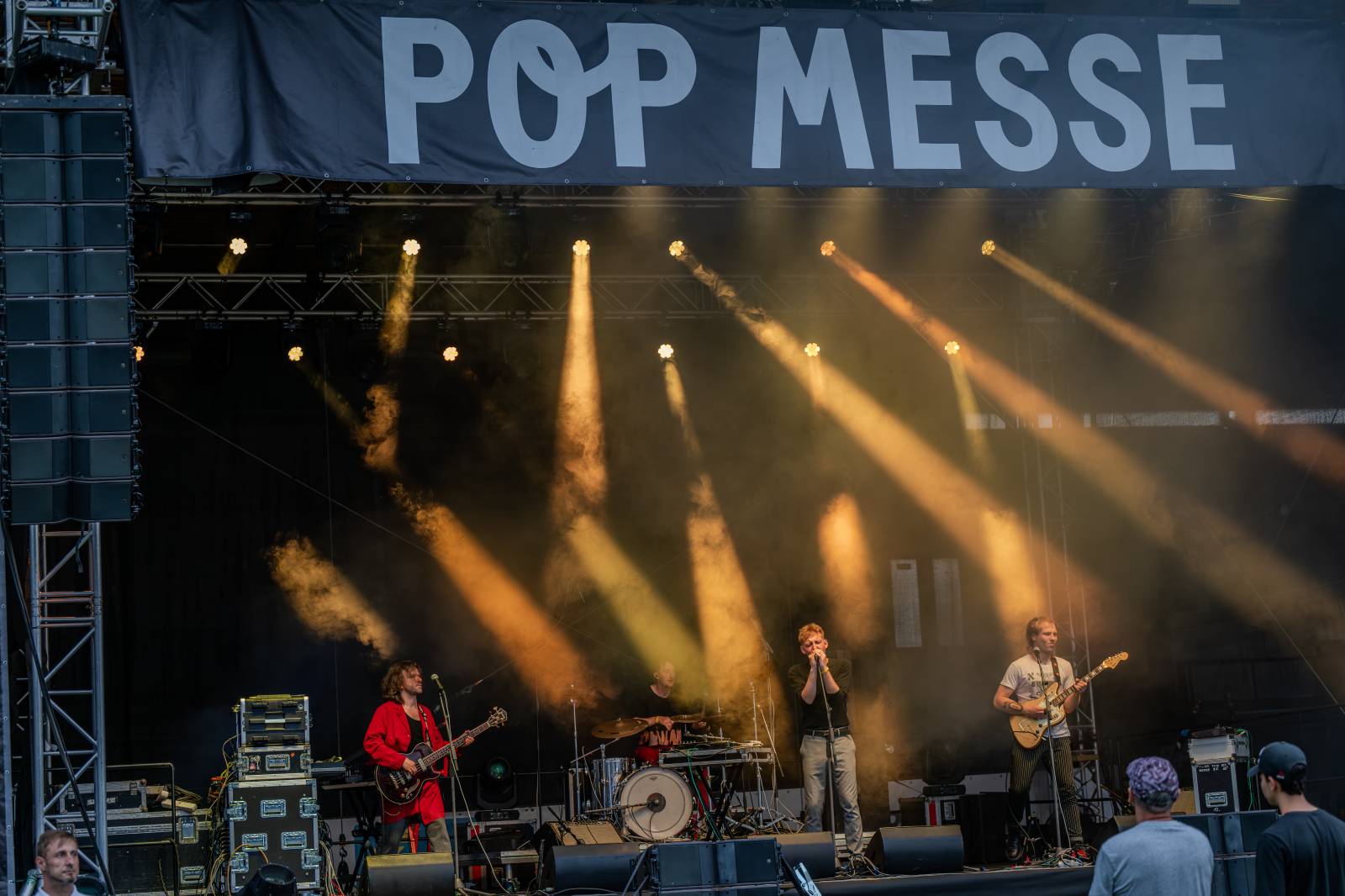 V Brně vytahovali pláštěnky. První den Pop Messe nepřálo počasí