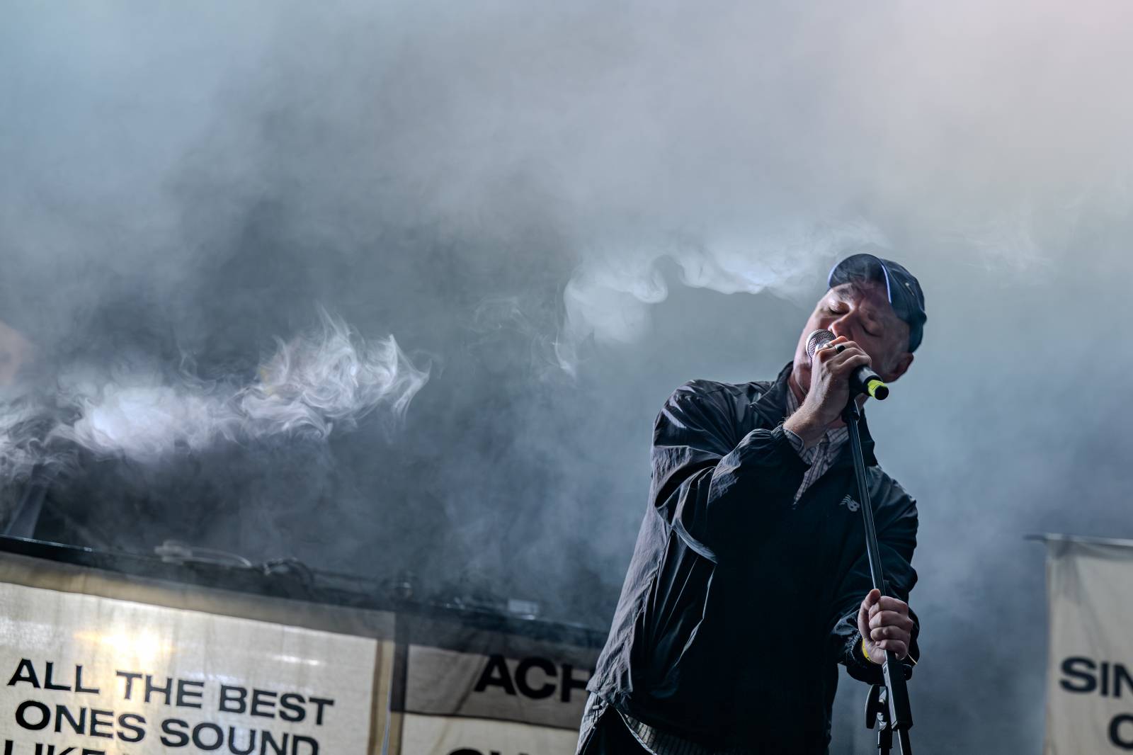 V Brně vytahovali pláštěnky. První den Pop Messe nepřálo počasí