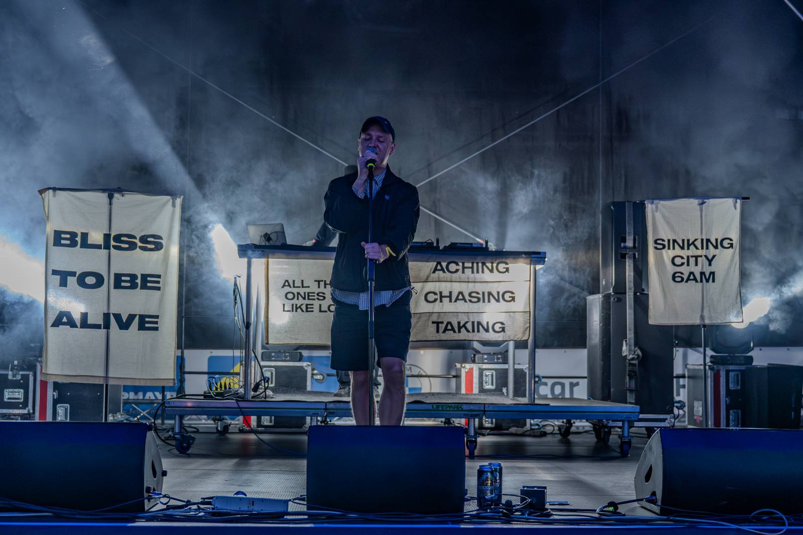 V Brně vytahovali pláštěnky. První den Pop Messe nepřálo počasí