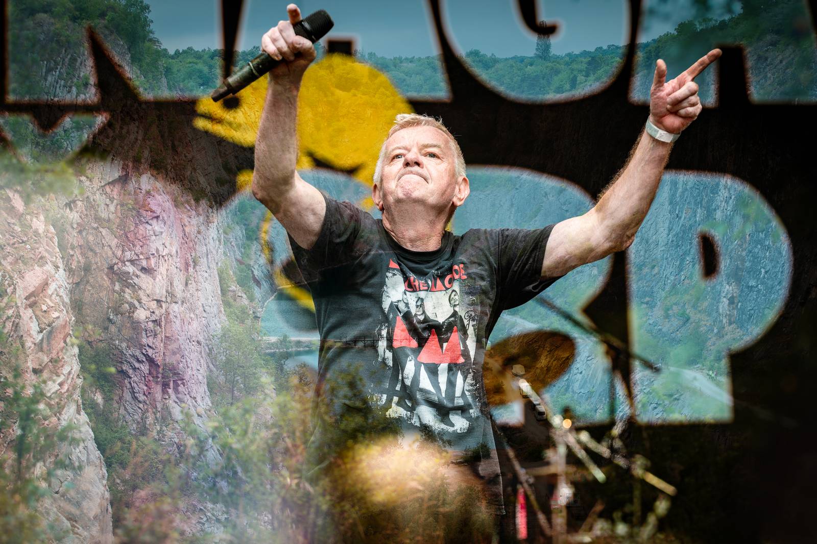 Večer, kdy zpívaly i skály. Mňága a Žďorp zahrála v lomu Velká Amerika, připomněla Mira Žbirku