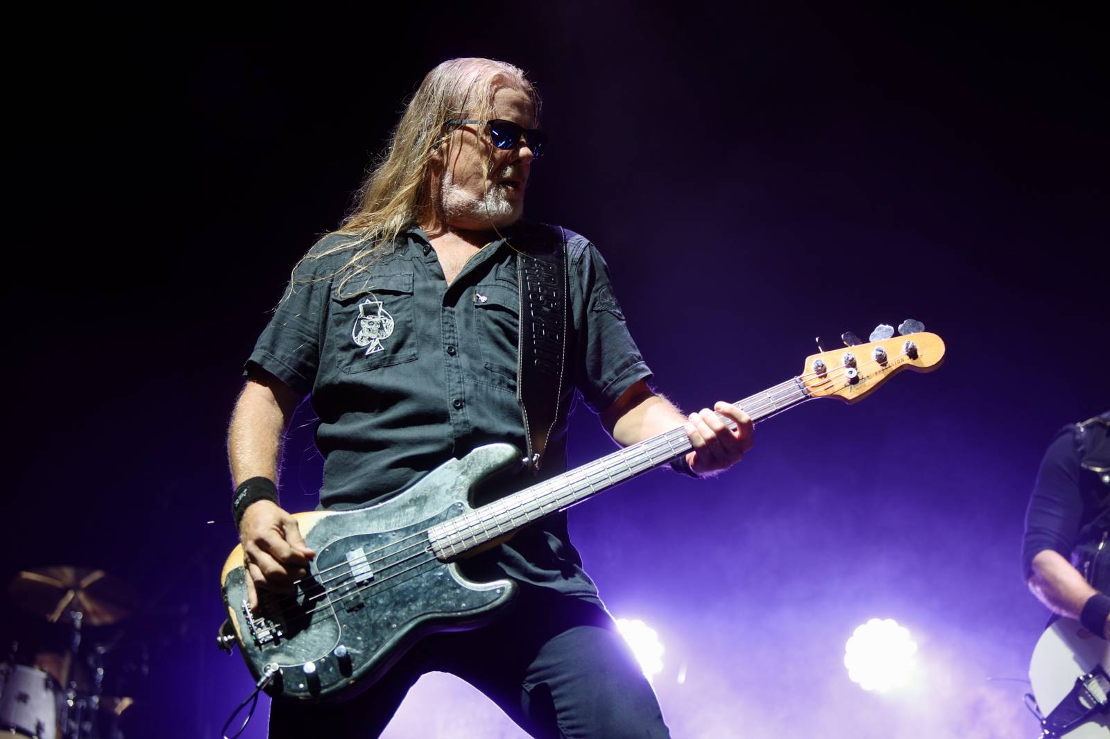 Kabát na Rožmberku vsadil na osvědčené hity, do davu hodil podepsaný klobouk. Wanastowi Vjecy si na přídavek pozvali Lucii