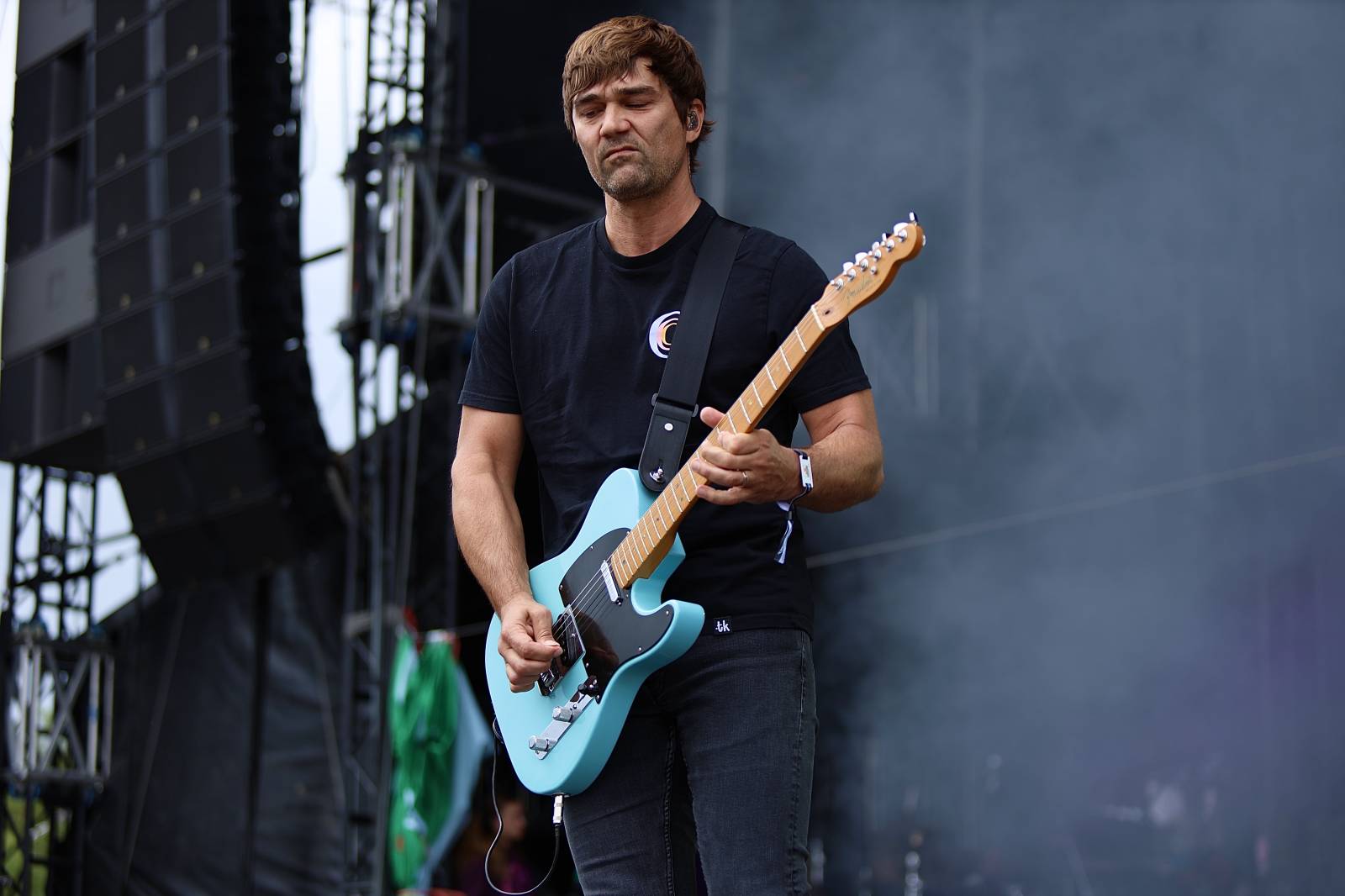 Kabát na Rožmberku vsadil na osvědčené hity, do davu hodil podepsaný klobouk. Wanastowi Vjecy si na přídavek pozvali Lucii