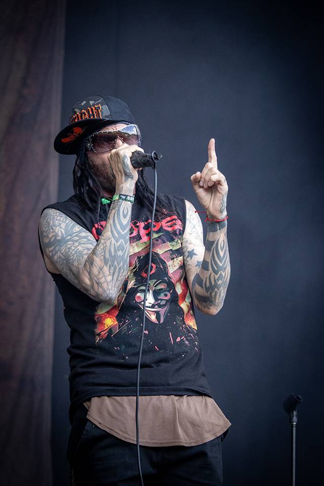 Pevnost Josefov zahalila temnota. Energické show na Brutal Assault rozjeli Kerry King, Mastodon i Ministry