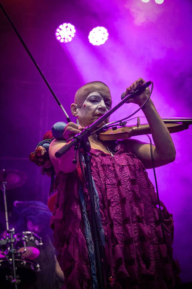 Pevnost Josefov zahalila temnota. Energické show na Brutal Assault rozjeli Kerry King, Mastodon i Ministry