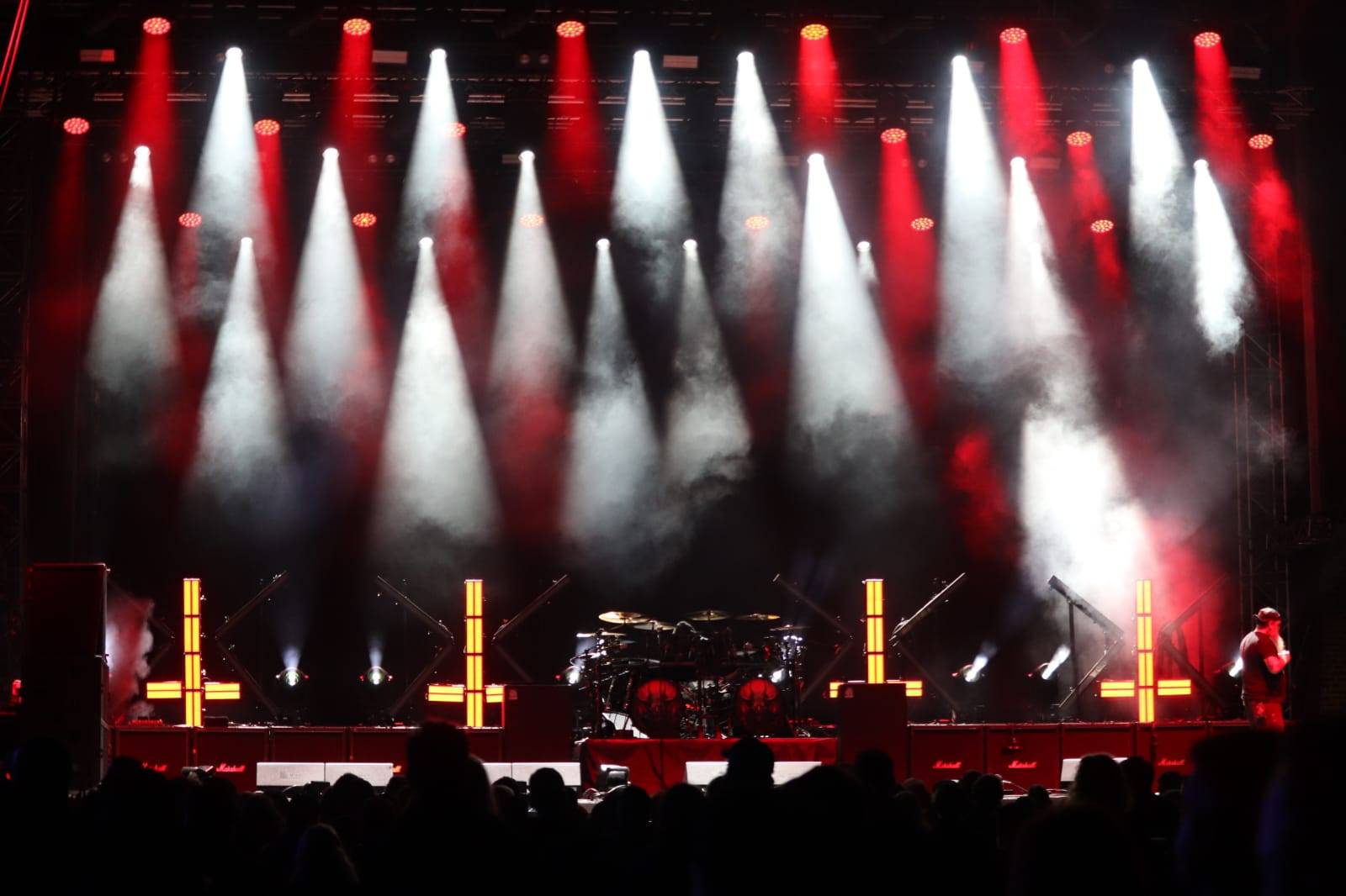 Pevnost Josefov zahalila temnota. Energické show na Brutal Assault rozjeli Kerry King, Mastodon i Ministry