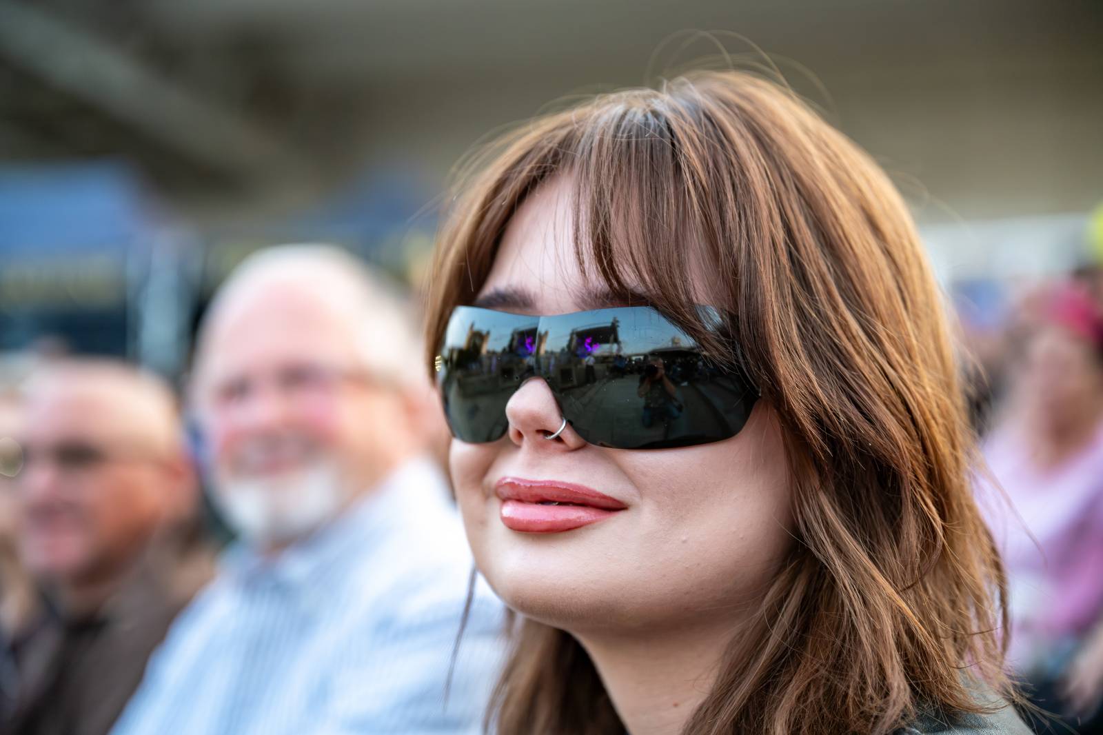 Queenie připomněli největší hity Freddieho Mercuryho a spol. S letním turné zavítali na Křižíkovu fontánu