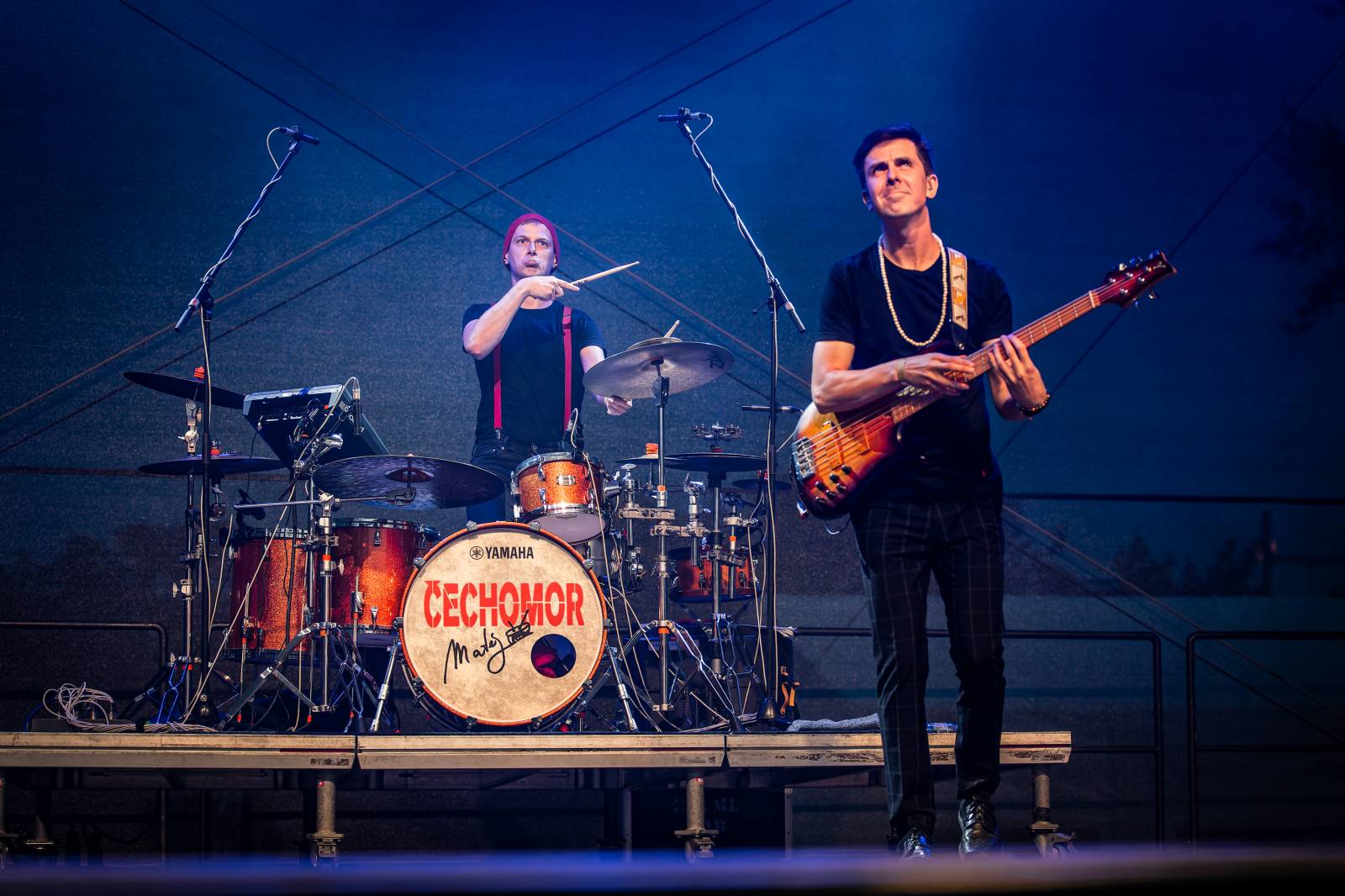 Čechomor vyprodal Areál 7 v pražských Holešovicích, doprovodila ho Martina Pártlová