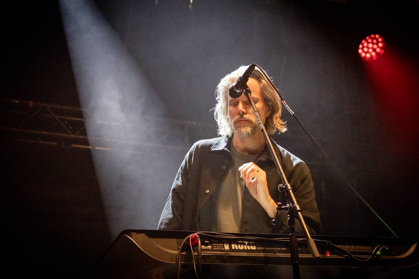 Bláznivá show Gutalax i pád zpěváka a rozbitá hlava kytaristy Landmvrks. Druhý den Brutal Assault vyvrcholil koncertem Gojiry