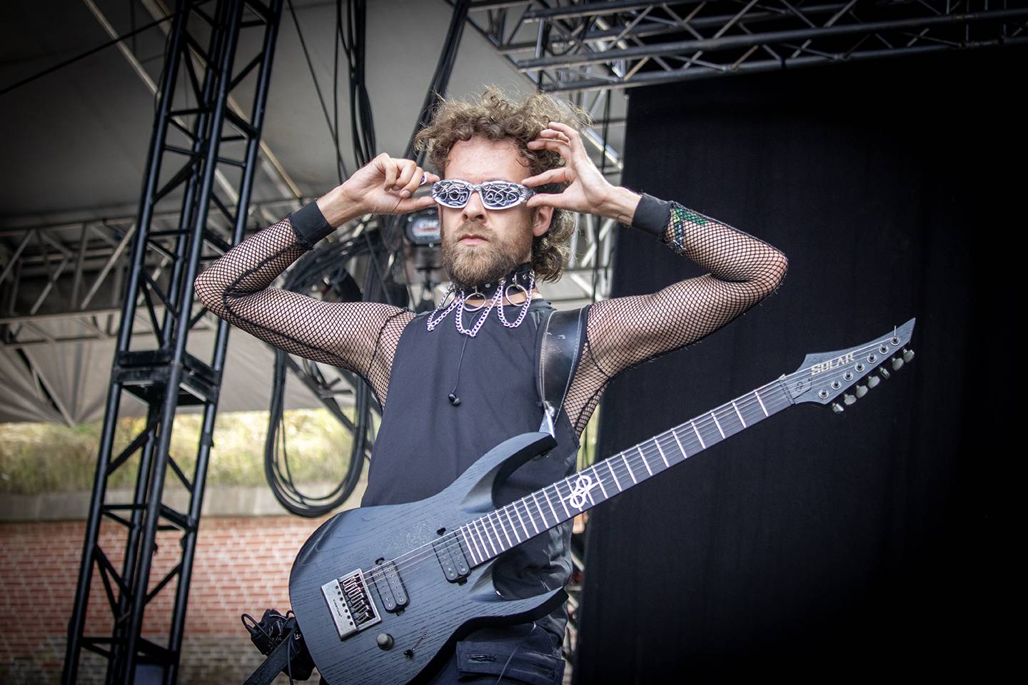 Hentai Corporation provokovali na Brutal Assault s chlípným bobrem, hvězdou třetího dne byli Mayhem