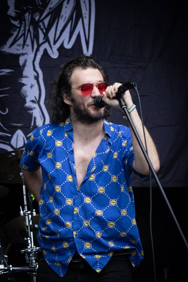 Hentai Corporation provokovali na Brutal Assault s chlípným bobrem, hvězdou třetího dne byli Mayhem