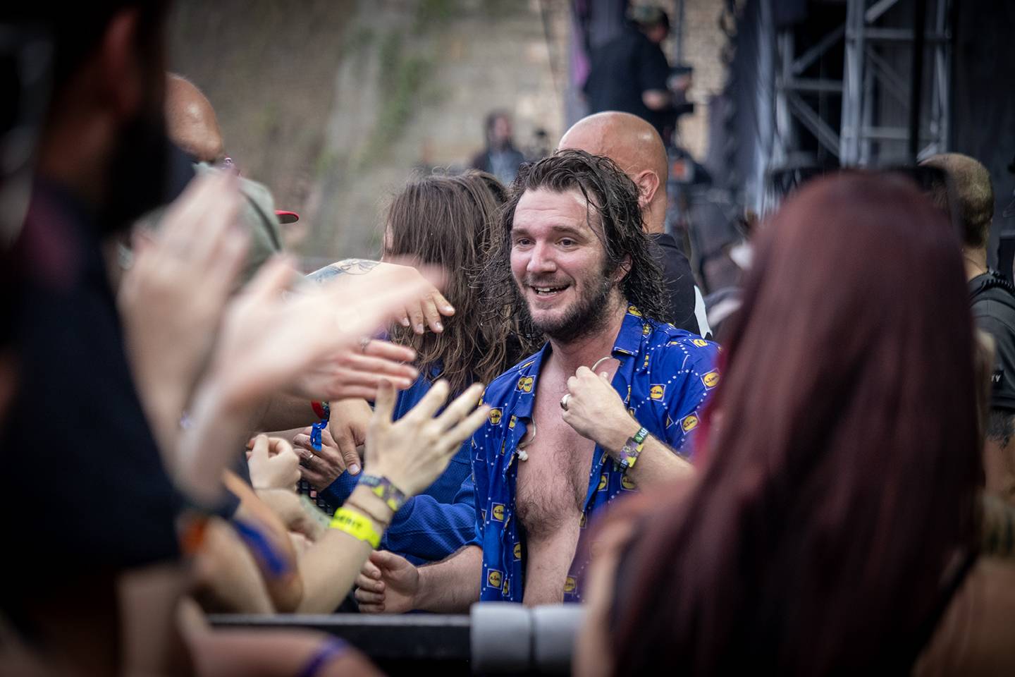 Hentai Corporation provokovali na Brutal Assault s chlípným bobrem, hvězdou třetího dne byli Mayhem