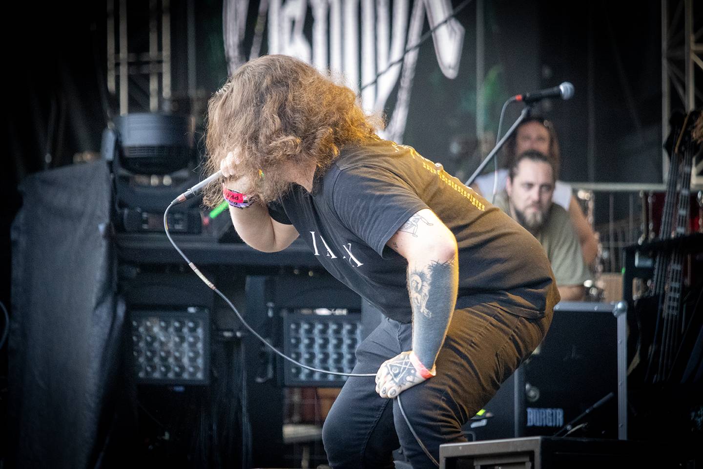 Hentai Corporation provokovali na Brutal Assault s chlípným bobrem, hvězdou třetího dne byli Mayhem