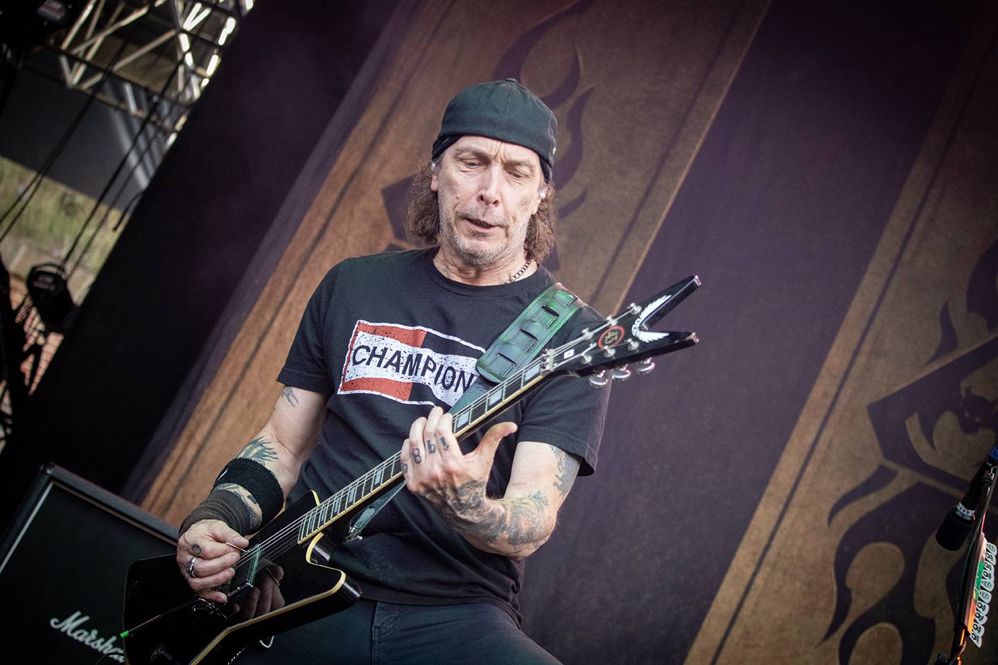 Hentai Corporation provokovali na Brutal Assault s chlípným bobrem, hvězdou třetího dne byli Mayhem