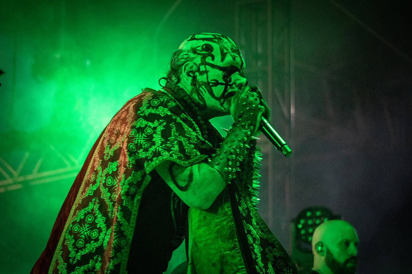 Hentai Corporation provokovali na Brutal Assault s chlípným bobrem, hvězdou třetího dne byli Mayhem