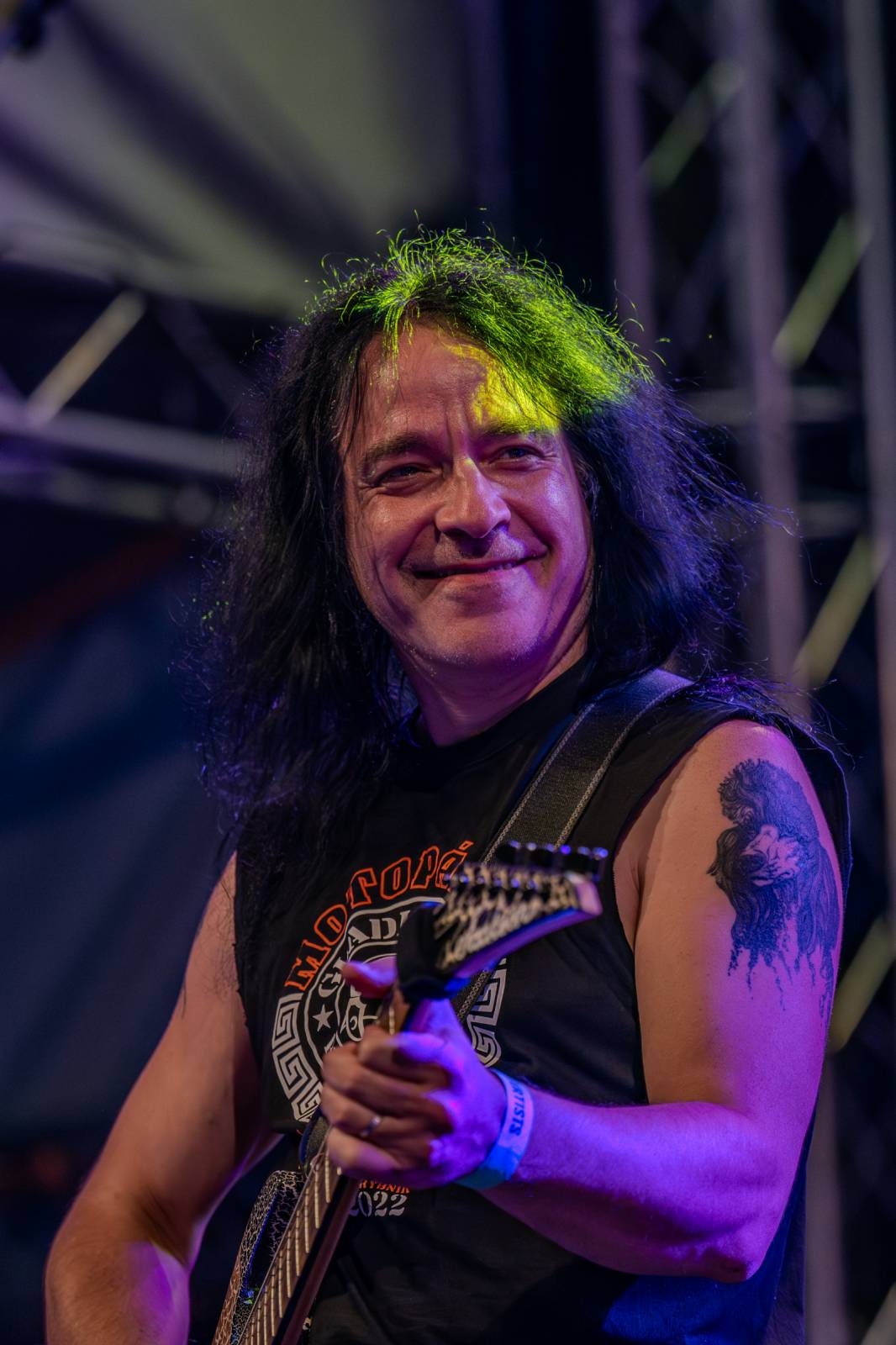 Ve Všeticích odstartovaly Krásný ztráty. J.A.R. vystoupili bez Oto Klempíře, bavili i Michal Prokop s Framus Five a Pan Lynx