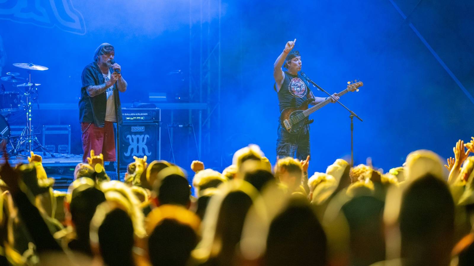 Keltská noc se přestěhovala do Vysoké nad Jizerou. Hvězdami prvního dne byli Mig 21, Vypsaná fiXa, Totální nasazení, Alkehol i Krucipüsk