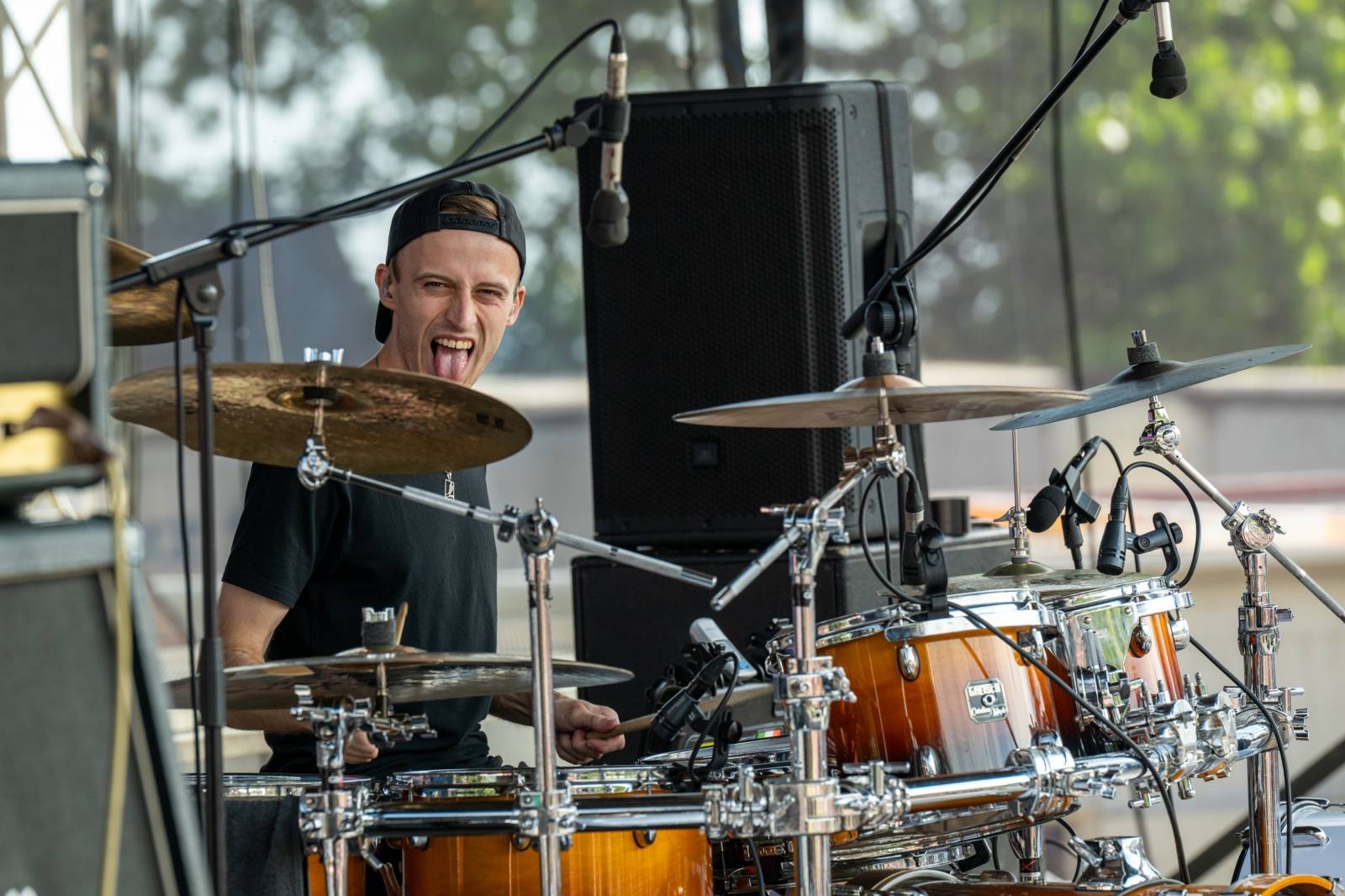 Keltská noc se přestěhovala do Vysoké nad Jizerou. Hvězdami prvního dne byli Mig 21, Vypsaná fiXa, Totální nasazení, Alkehol i Krucipüsk