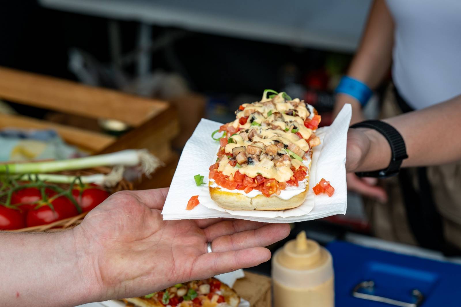 Keltská noc se přestěhovala do Vysoké nad Jizerou. Hvězdami prvního dne byli Mig 21, Vypsaná fiXa, Totální nasazení, Alkehol i Krucipüsk